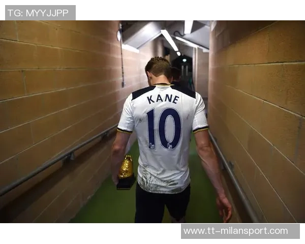 前瑞典国脚布洛林退役原因揭秘感到无趣曾获金球奖第四名 前瑞典国脚布洛林退役原因揭秘感到无趣曾获金球奖第四名