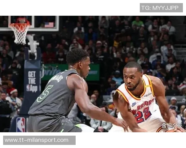 文班在16分钟内表现出色三投三中贡献9分10篮板7助攻3盖帽失误略多但依然完美