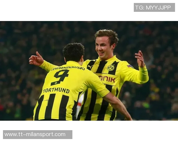 段暄解读拜仁多特巅峰对决六分战背后的深远意义与影响 段暄解读拜仁多特巅峰对决六分战背后的深远意义与影响