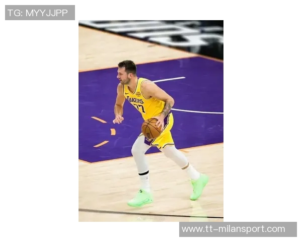 湖人缺乏内线威胁与外线射手东契奇难以发挥优势 湖人缺乏内线威胁与外线射手东契奇难以发挥优势