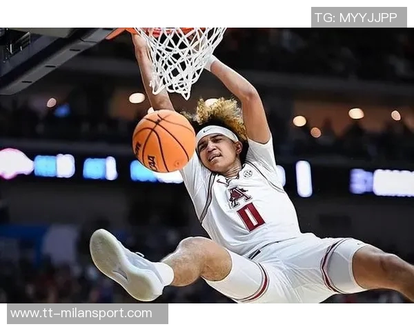 贾米尔杨签署双向合同斯波称赞其持球速度和三分投射能力