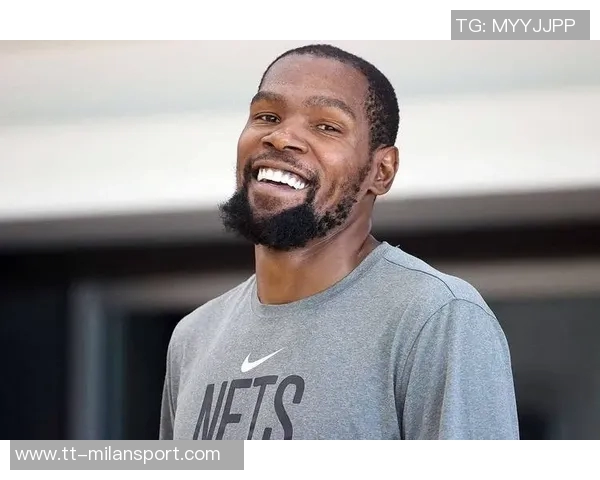 巴克利批评现今球员高薪却频繁休息呼吁重视比赛精神与职业责任