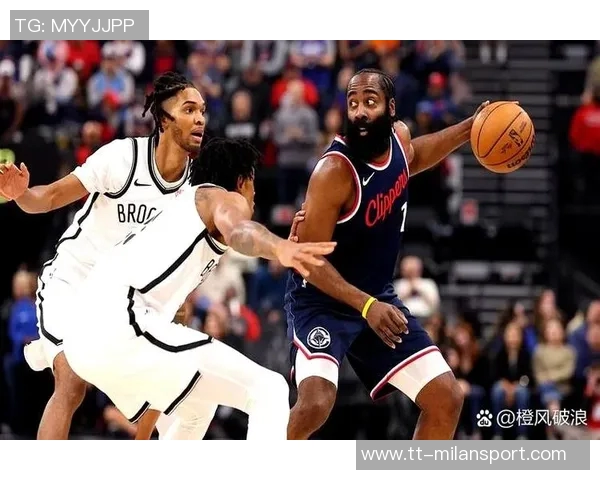 37岁KD依旧高效场均25分5板4助1帽接近180俱乐部仅罚球差01