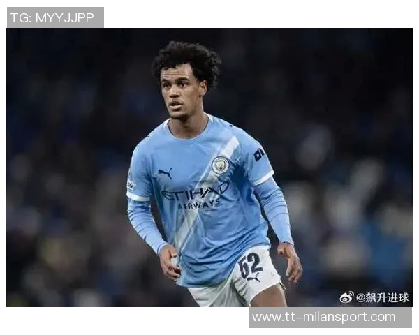 曼晚报道鲍勃冬窗或转会多特阿克或因世界杯离开曼城